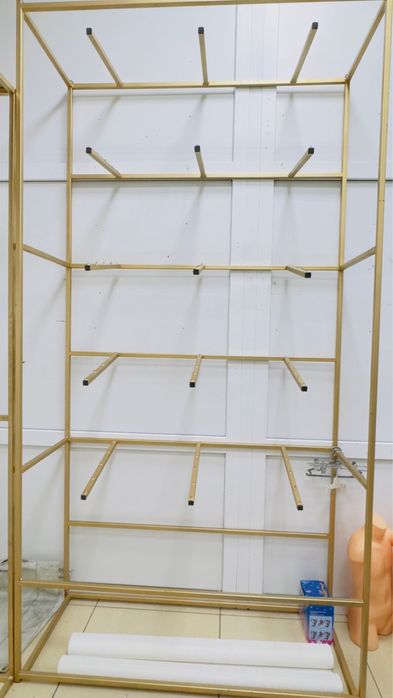 Продам железные стойки