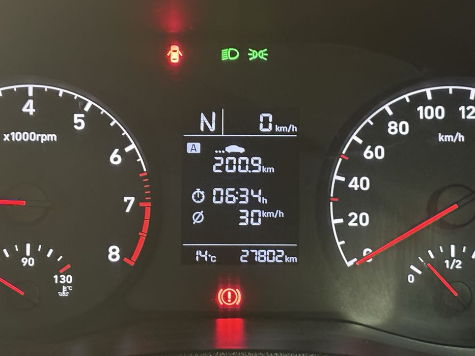 Hyundai accent(solaris) 2020 1.6mator 27ming probeg 18ming $ kami bor