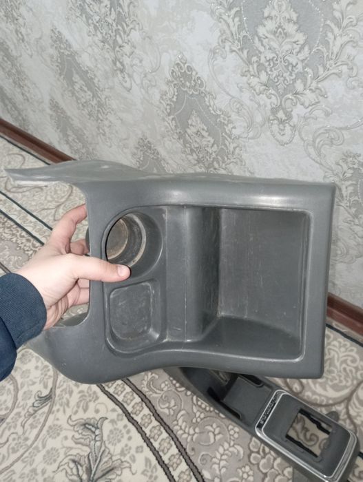 Damas barlar sotiladi