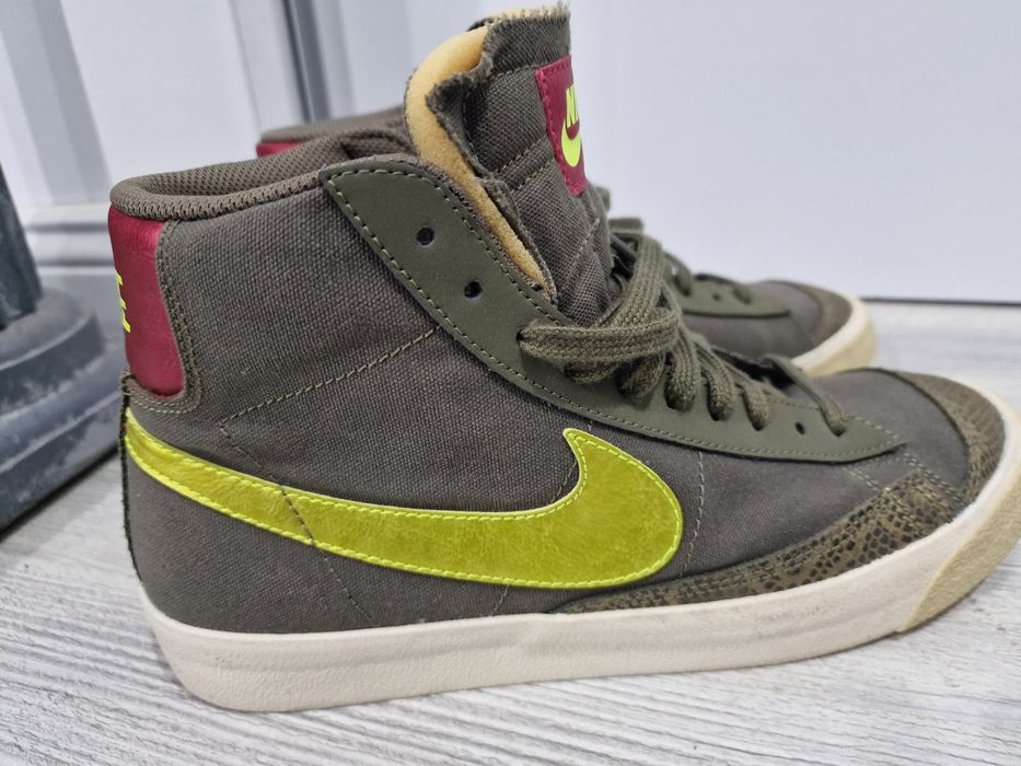 Adidasi  Nike , marimea 42