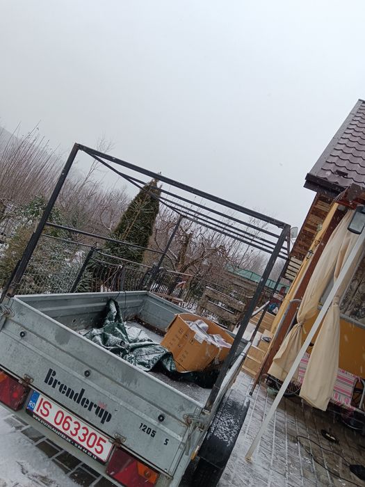 Prelate remorci,umbrele,mopede etc