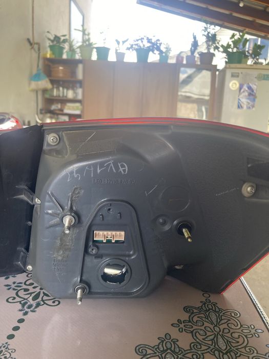 Задние фары Lexus gs