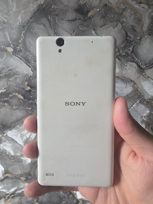 Sony Xperia E4 White