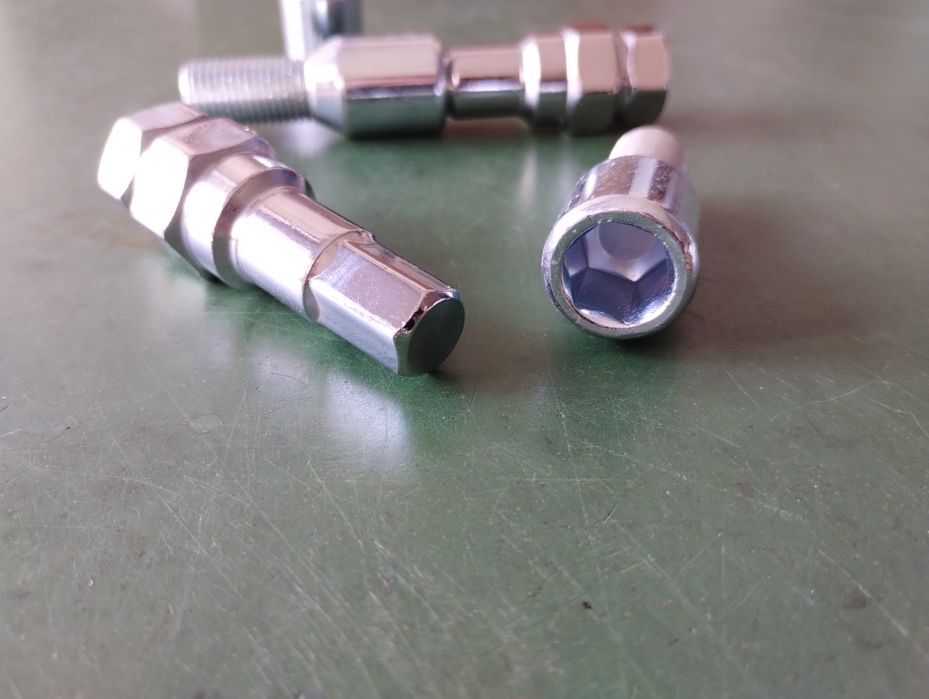 Set  prezoane antifurt M14 x 1.5  
VW Audi Seat Skoda Mercedes