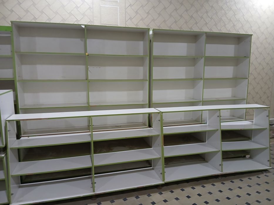 Ветрина и Стелажи