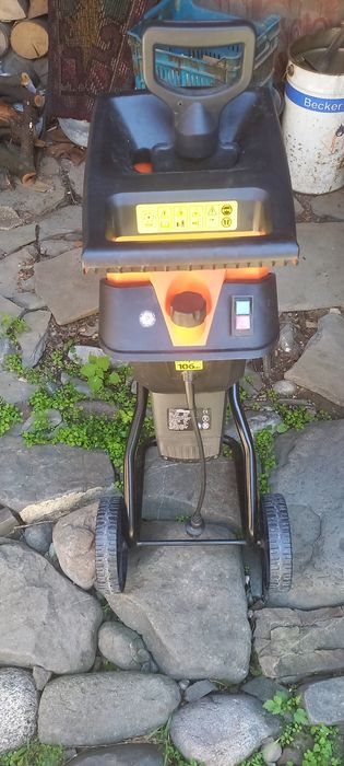 Дробилка за клони