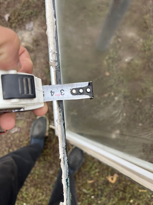 Пластиковые Дверь