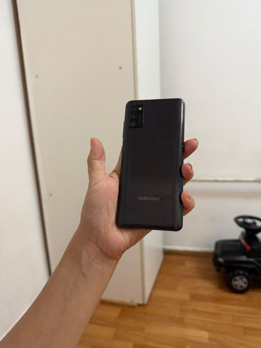 Samsung a41 64гб