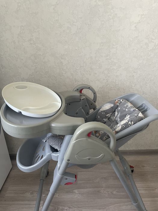 Продам детский стульчик для кормления