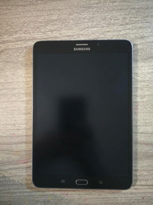 Samsung  SM-T719
