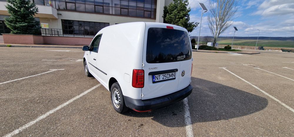 VW CADDY  2.0 TDI    11/2020  102  CP