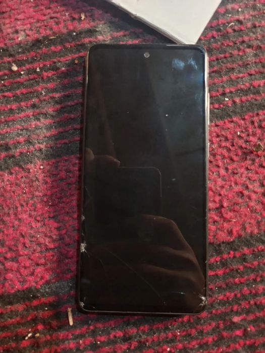 Samsung a52 4 ga 128