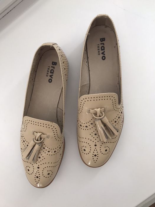 Продам летнюю обувь