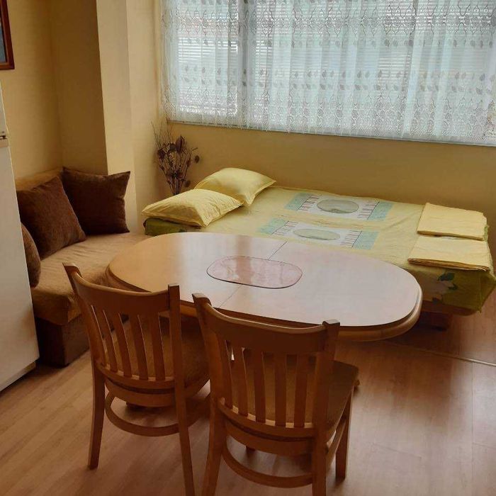 Дава се под наем Двустаен апартамент в Обзор - 60 кв.м за 81.6 € - Снимка #2