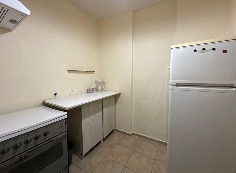 Двустаен апартамент в ж.к. Дружба 2.