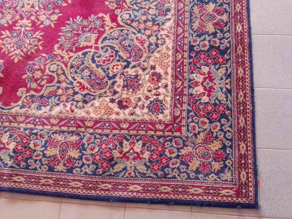 Голям  килим  3, 50 ×2,50 см