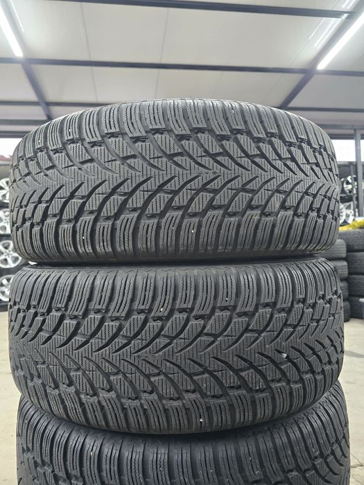 4 Броя 255/55/20 Nokian 7,6mm