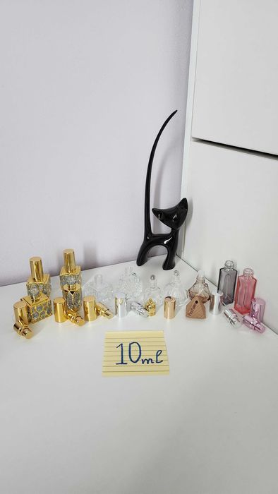 Стъклени шишенца за парфюм