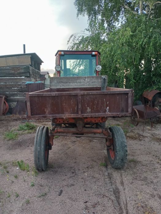 Продам трактор т16