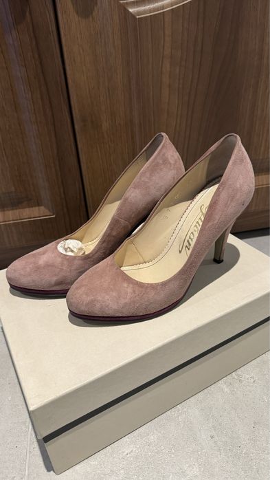 Vand pantofi Guban M39