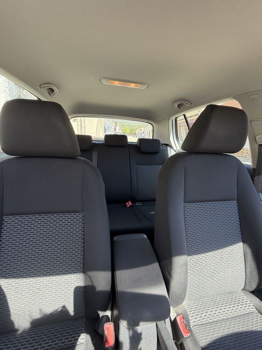 Vând Golf 6 2009 5500€