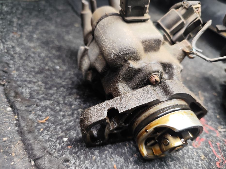 Делко за mitsubishi colt от 96-та до 2000 година 12 вентила 1 5