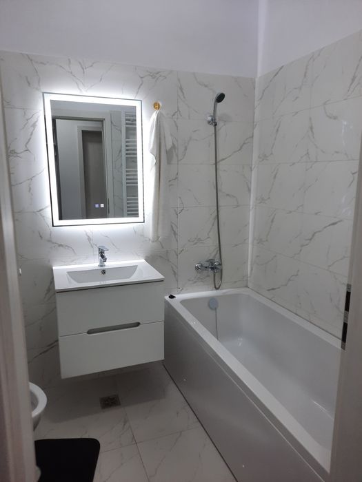 Garsoniera de inchiriat ,Militari Residence,etaj 1