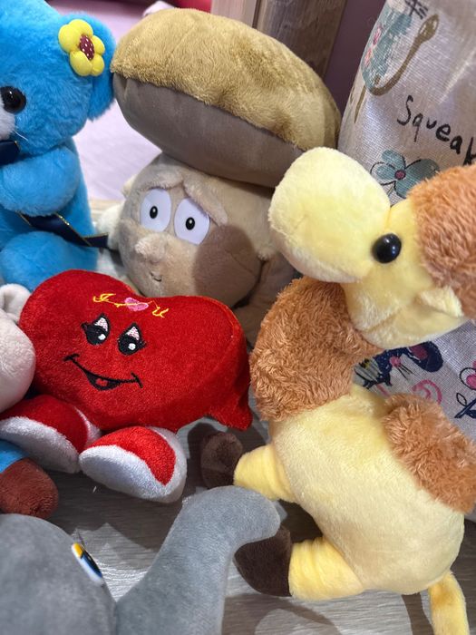 12 плюшени играчки