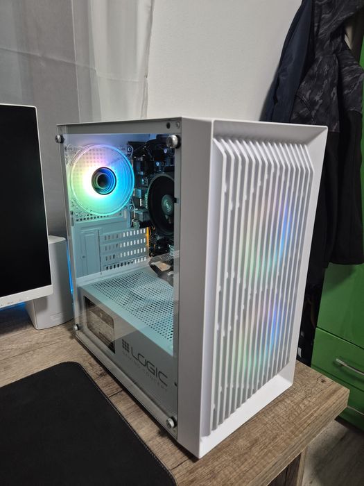 Sistem PC gaming, fac schimb și cu ps5