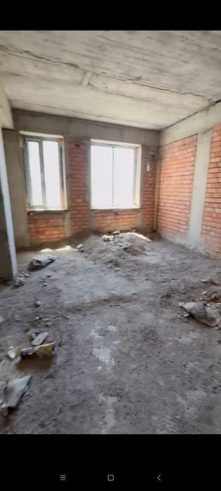 Продаётся квартира Дуплекс. Коробка . Юнусабадский район