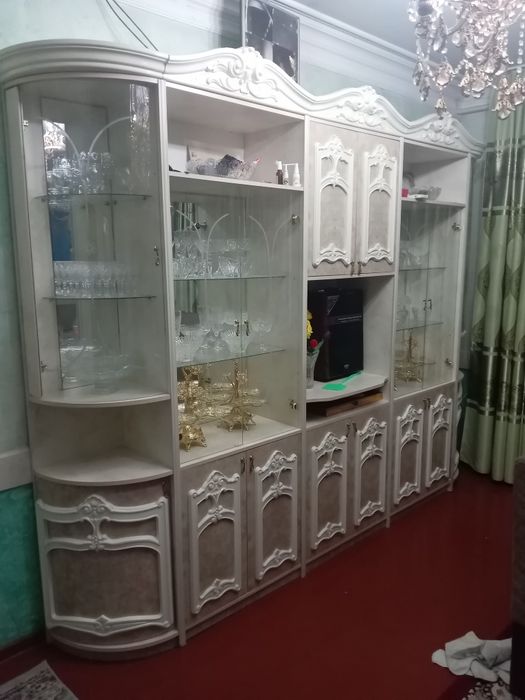 Сервант Продам срочно