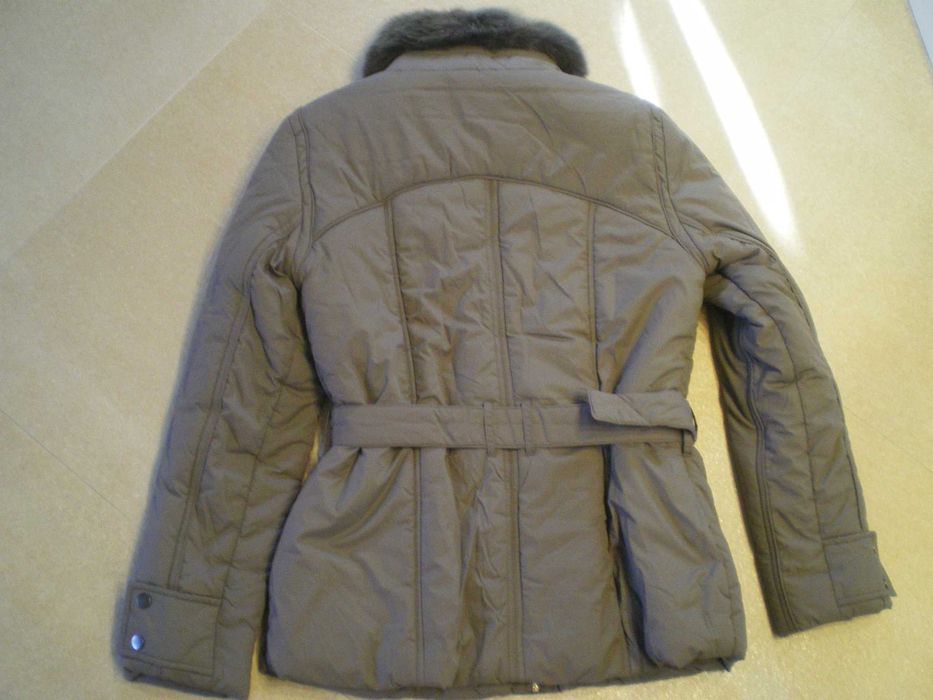 Geaca Vero Moda fas si blana vulpe la guler, noua