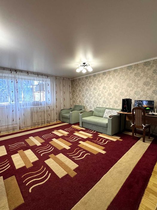 Продам квартиру р-н СКГУ