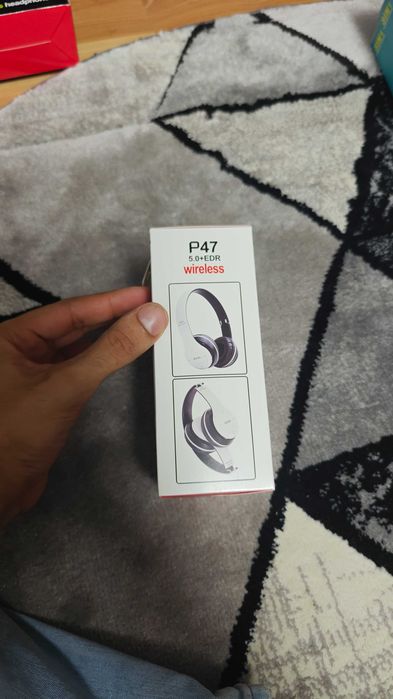 Căști Wireless P47 Bluetooth 5.0 Over-Ear, Pliabile, Bass Puternic și Microfon