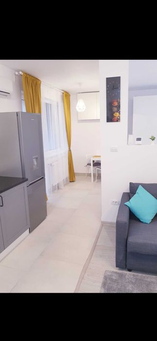 Inchiriez Garsoniera tip Studio Brașov