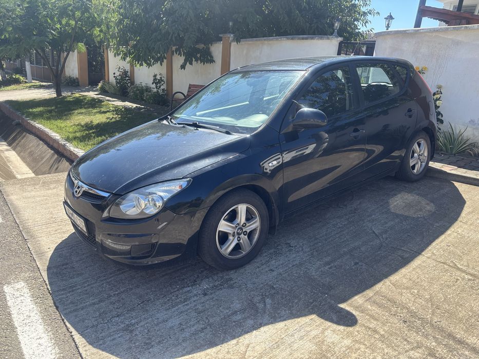 HYUNDAI i30 2010 — imagine 2
