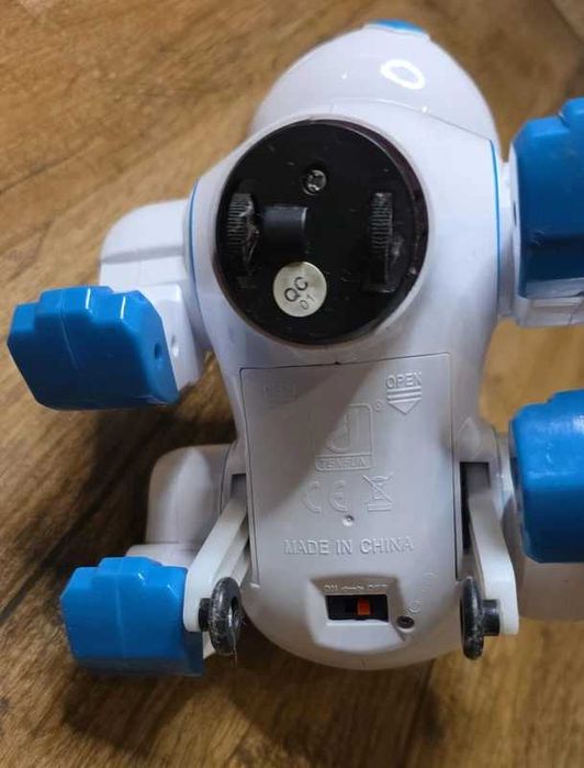 Catel plimbaret Tanfun