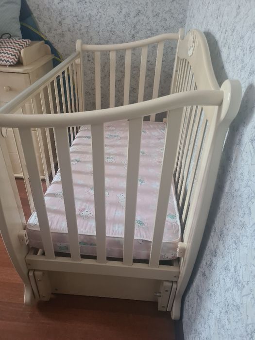 Кроватка детская