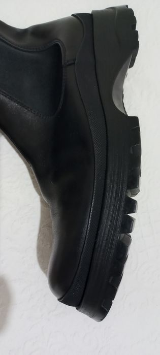 Ghete Prada superbe, nr 7- 41