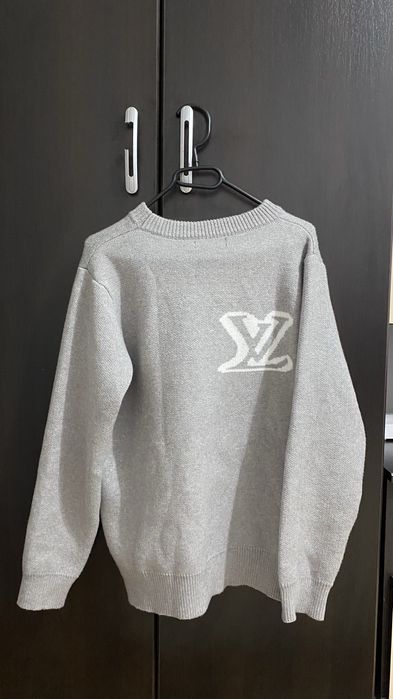 Vand pulover louis vuitton S