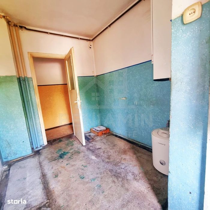 3 Camere- Etaj 1- Centrala Proprie- Florilor/Vlahuta