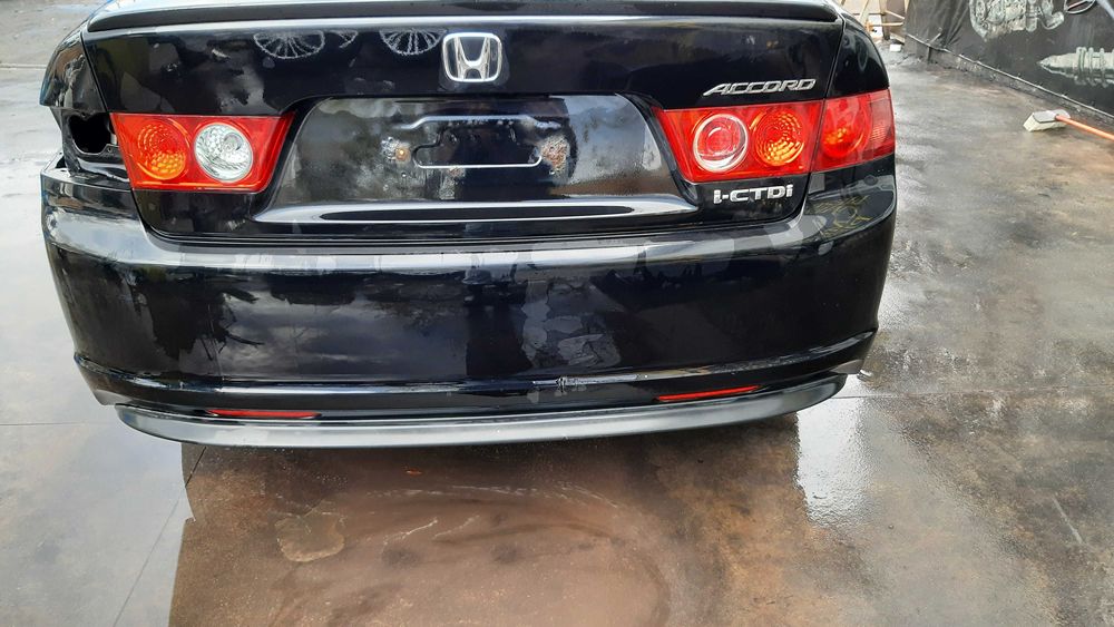 dezmembrez honda accord 2.2diesel/usa fata accord/bara fata accord/far