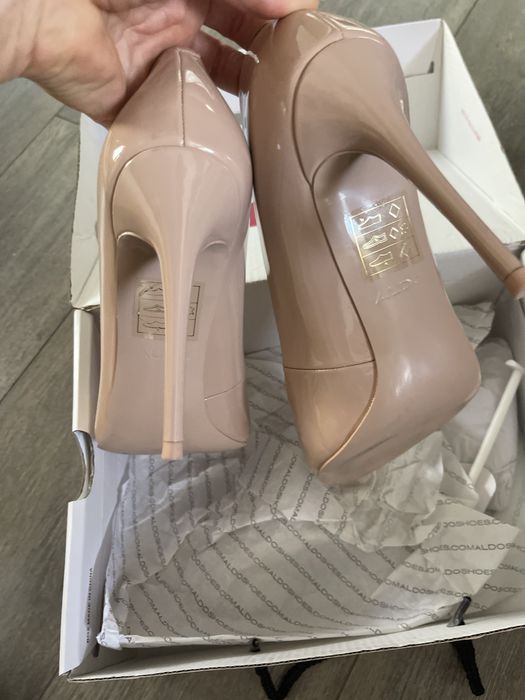 Дамски обувки