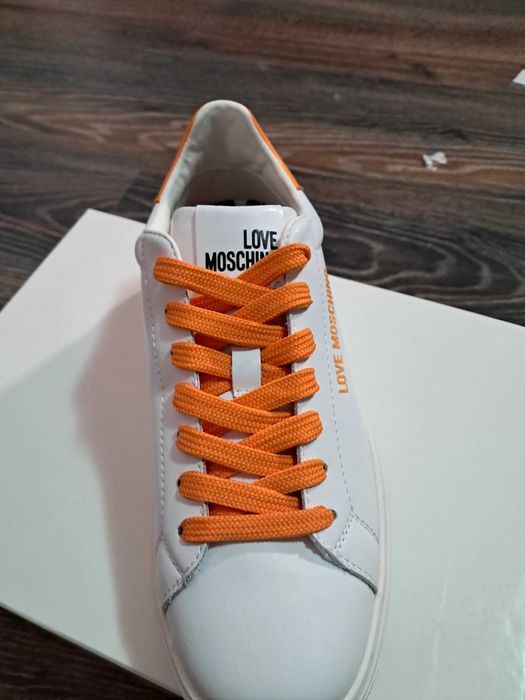 Adidași  love Moschino nr 37