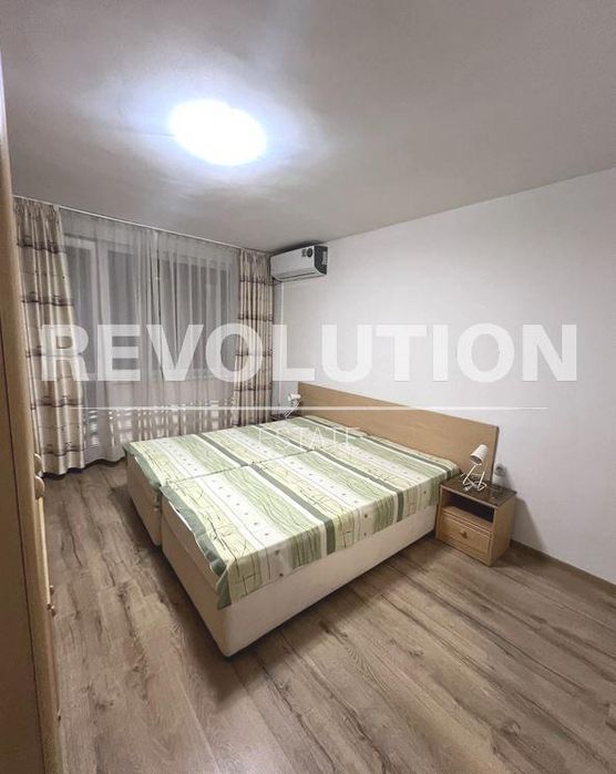 Дава се под наем Тристаен апартамент в Варна, Център - 65 кв.м за 650 € - Снимка #4