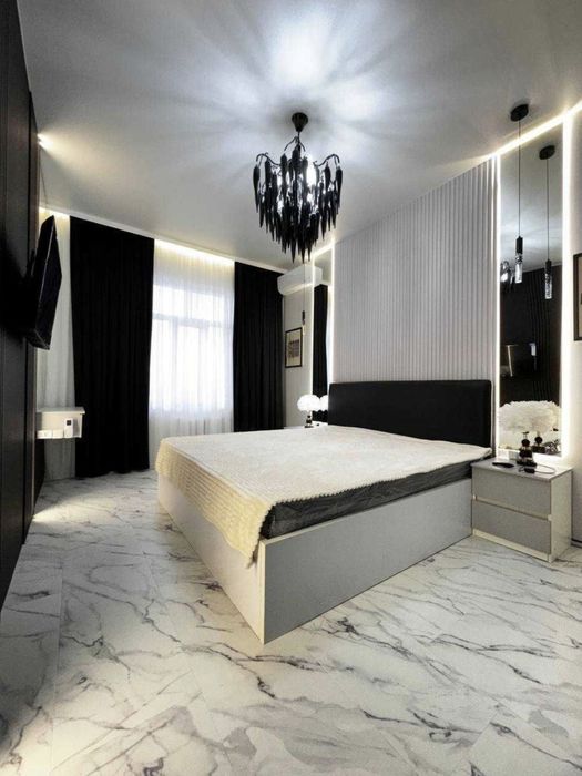 Продам 3/9/10 Ойбек Шох мед центр