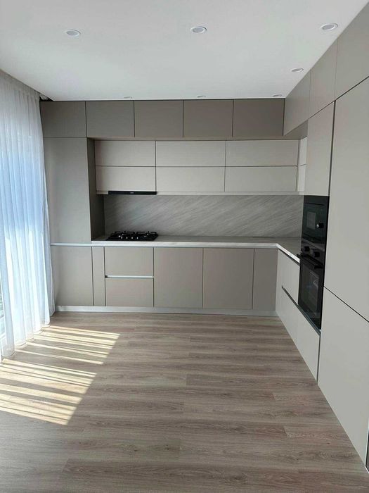 PENTHOUSE DE ÎNCHIRIAT –TÂRGU MUREȘ | 172 mp construiți | 111 mp utili | 2 locuri de parcare |