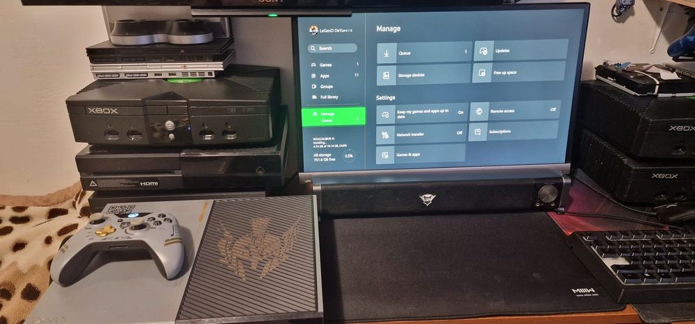 Vând Xbox One Call of Duty Edition