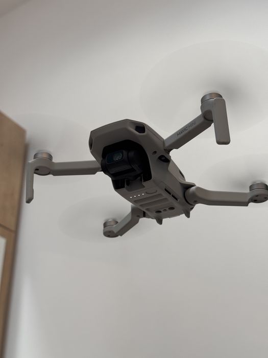 DJI Mavic Mini Drone - Fly More Combo