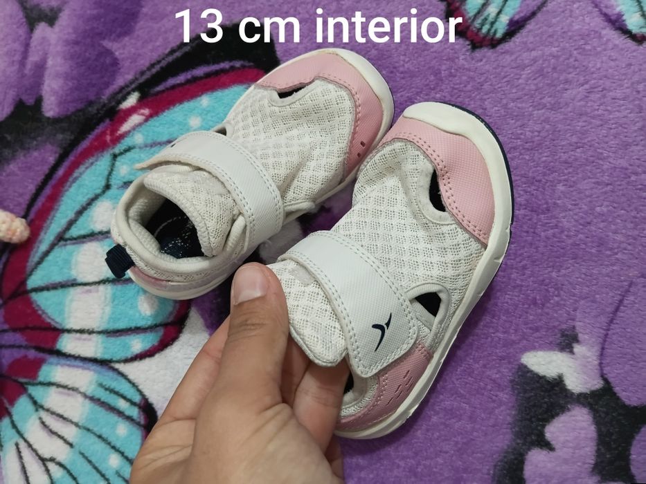 Vînd papucei pn copii